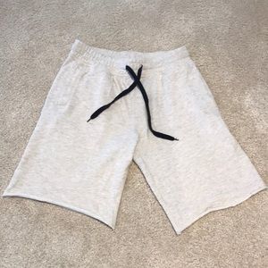 Men’s Comfy Colosseum Shorts